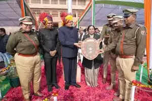 75वां गणतंत्र दिवस गरिमा पूर्वक मनाया गया,खाद्य एवं नागरिक आपूर्ति मंत्री गोदारा ने किया मुख्य समारोह में ध्वजारोहण