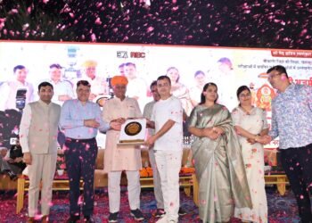 एडवोकेट अनिल सोनी को मिला सामाजिक विधि सलाहकार सम्मान, स्वर्णकार समाज ने किया सम्मानित