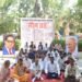 राजस्थान में बिगड़ती कानून व्यवस्था को लेकर कांग्रेस नेताओं का गांधी प्रतिमा के सामने मौन व्रत