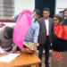 जिला कलेक्टर नम्रता वृष्णि ने मुख्यमंत्री सद्भावना केंद्र में किए गर्म कपड़ों का दान