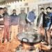 मल मास में सेवा की अनूठी मिसाल, मकर संक्रांति की पूर्व संध्या पर गौमाता व पशुओं के लिए गुड़ की लापसी का वितरण