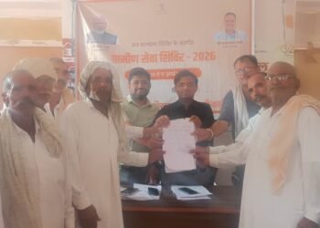 ग्रामीण सेवा शिविर में वर्षों पुराना खाता विभाजन हुआ संपन्न, सात किसानों को मिली बड़ी राहत