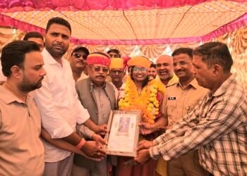 एमबीबीएस बनकर लौटी बीकानेर की बेटी, वाल्मीकि यूथ क्लब ने किया सम्मानित