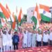 बाफना स्कूल में तीन हजार से अधिक विद्यार्थियों को बांटे तिरंगे, गूंजा देशभक्ति का संदेश