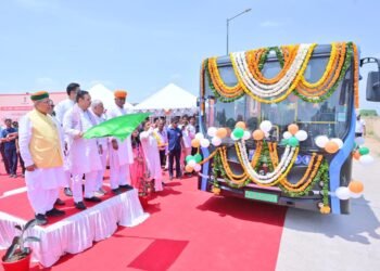 बीकानेर को मिली कई सौगातें, इलेक्ट्रिक बसों का भी हुआ आगाज