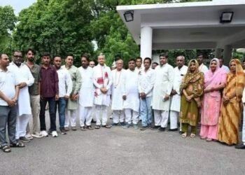 बीकानेर उपमहापौर चुनाव में क्रॉस वोटिंग के मामले को लेकर कांग्रेस शिष्टमंडल ने जयपुर में शीर्ष नेतृत्व से की मुलाकात