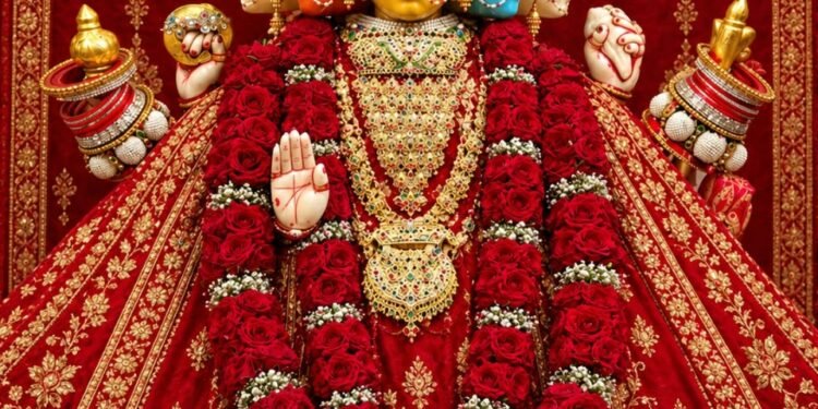 श्री पुष्टिकर गायत्री मंदिर का 92वां स्थापना दिवस आज, हवन-महाआरती और भजन संध्या के होंगे आयोजन